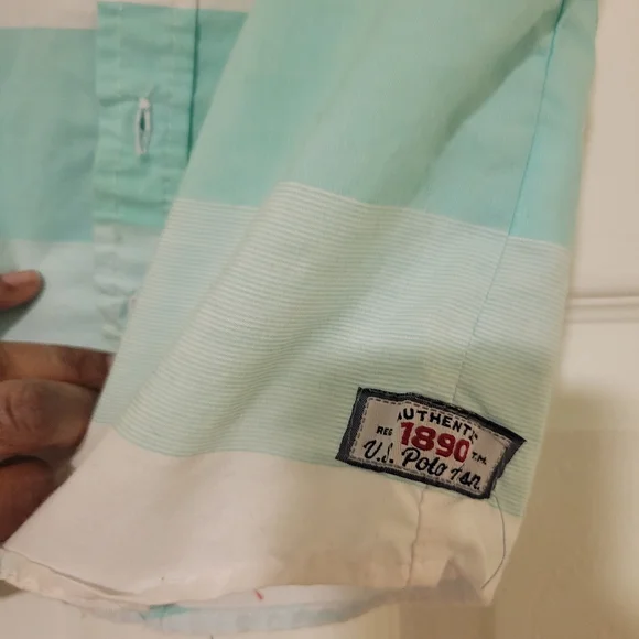 Two teal blue button-down shirts, boys size 4T - Picture 4 of 14